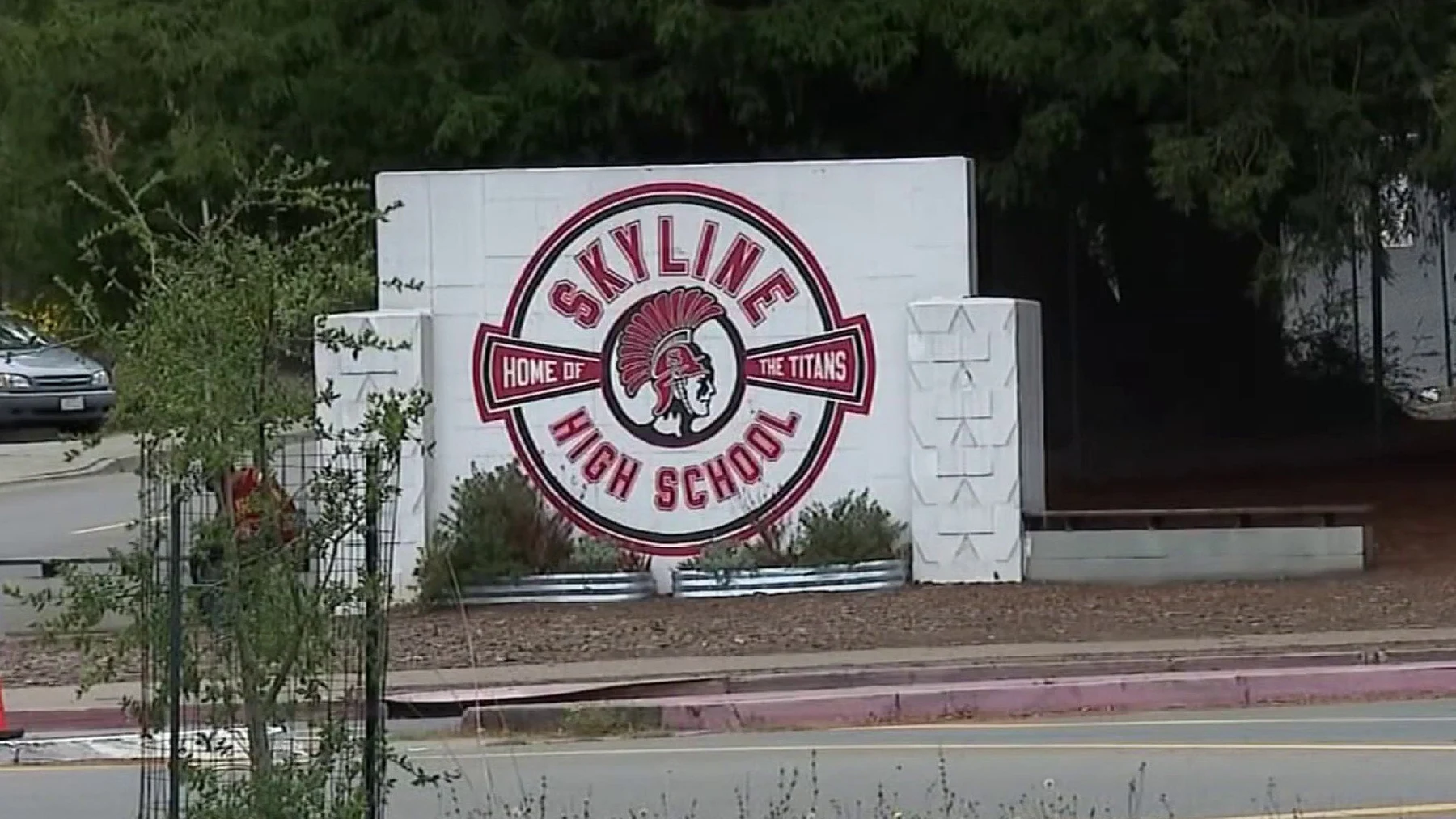 Oakland's Skyline High cancels football season early due to player availability